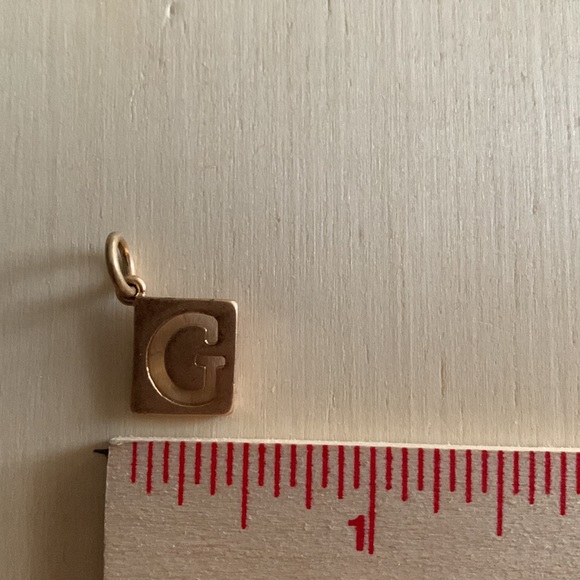 JK by Thirty-One Initial Charm NEW - Picture 3 of 5